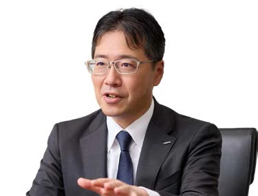 代表取締役社長執行役員 CEO 春山 裕一郎