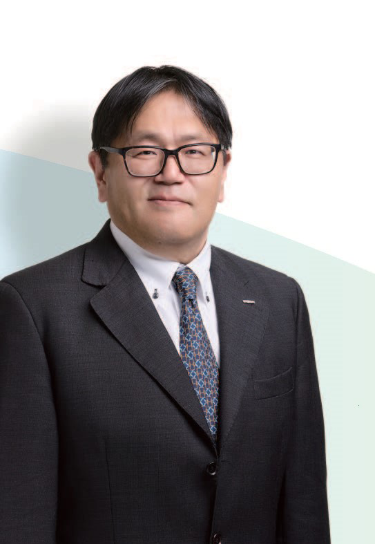 CTOメッセージ右側のCTO正面写真