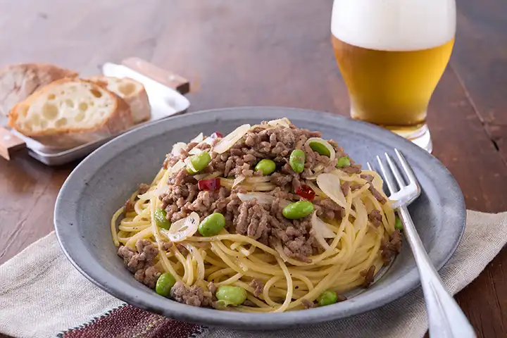 枝豆とひき肉のペペロンチーノ