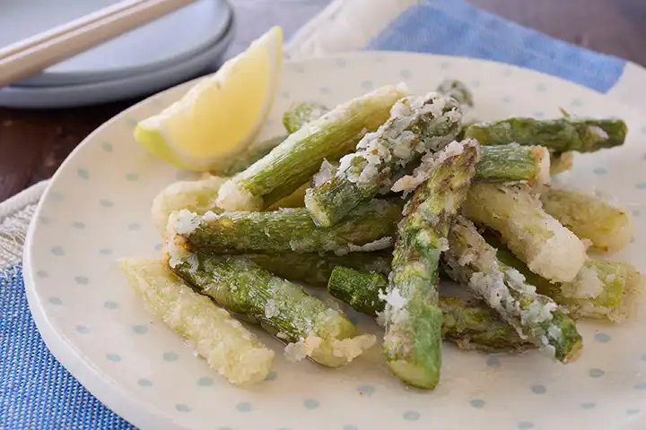 グリーンアスパラガスのから揚げ