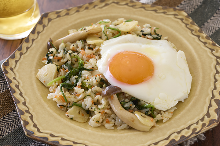 野菜もおいしいガーリックジンジャーライス