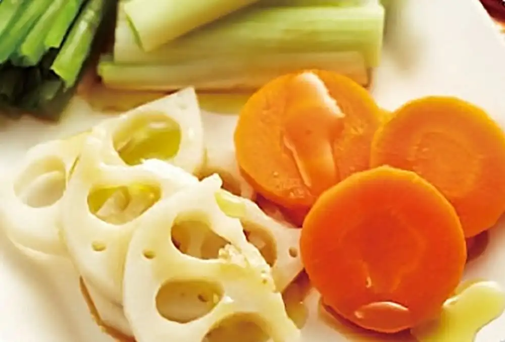 和野菜の蒸しサラダ