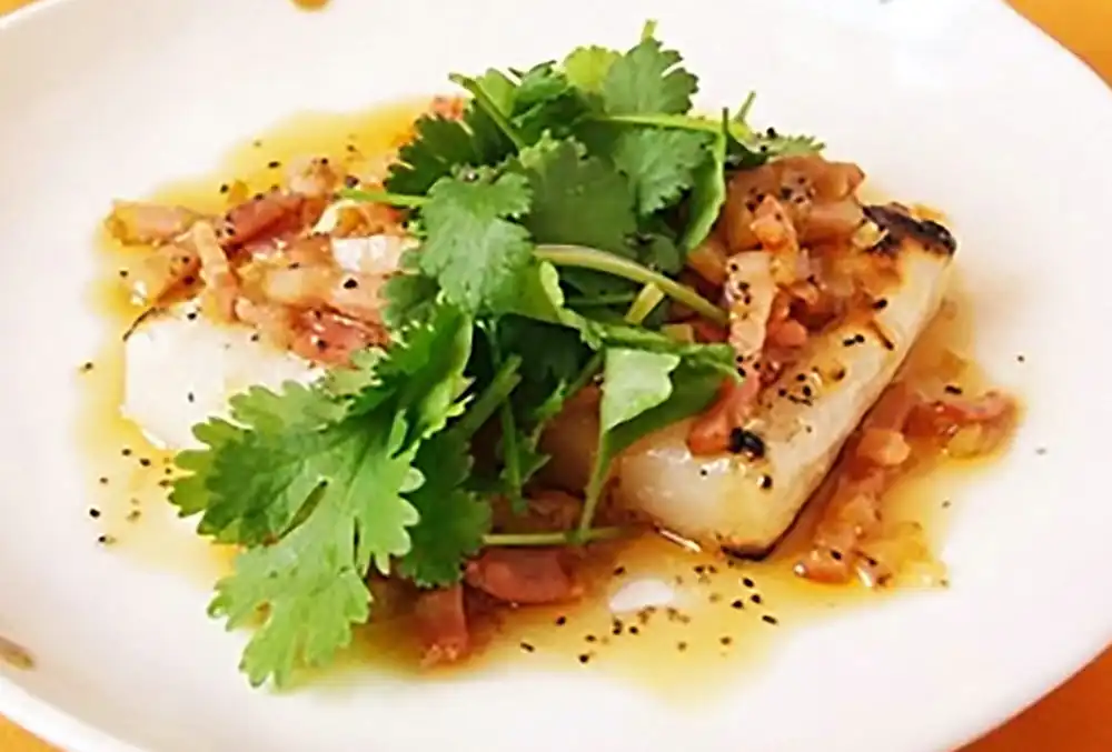 焼き餅のあつあつ香味ごま油がけ