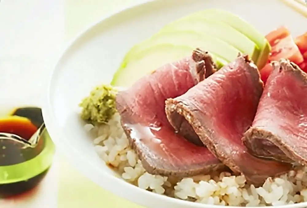 ローストビーフ丼