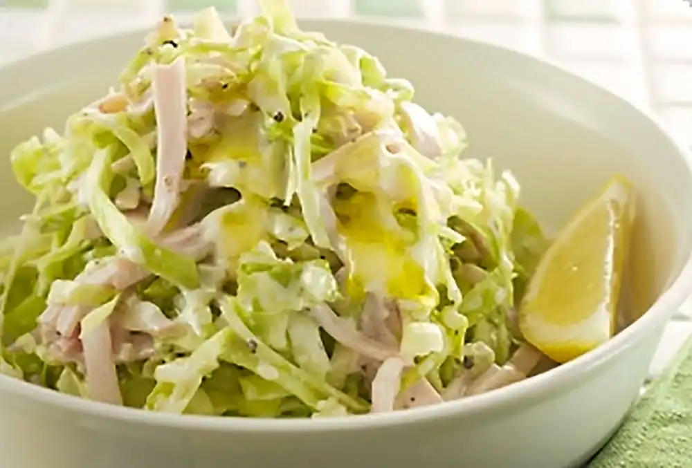 ヨーグルトとオリーブオイルのコールスロー