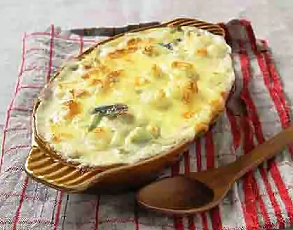 たらとカリフラワーのクリーミーグラタン