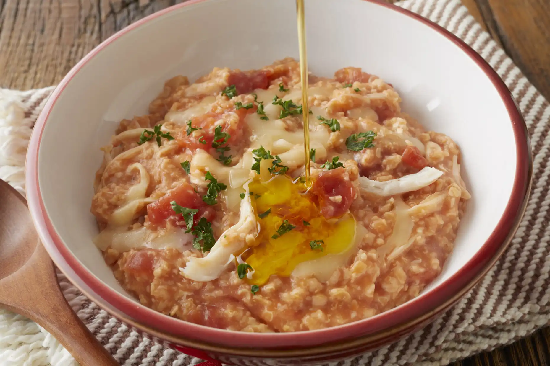 オートミールでつくる!トマトとチキンのリゾット