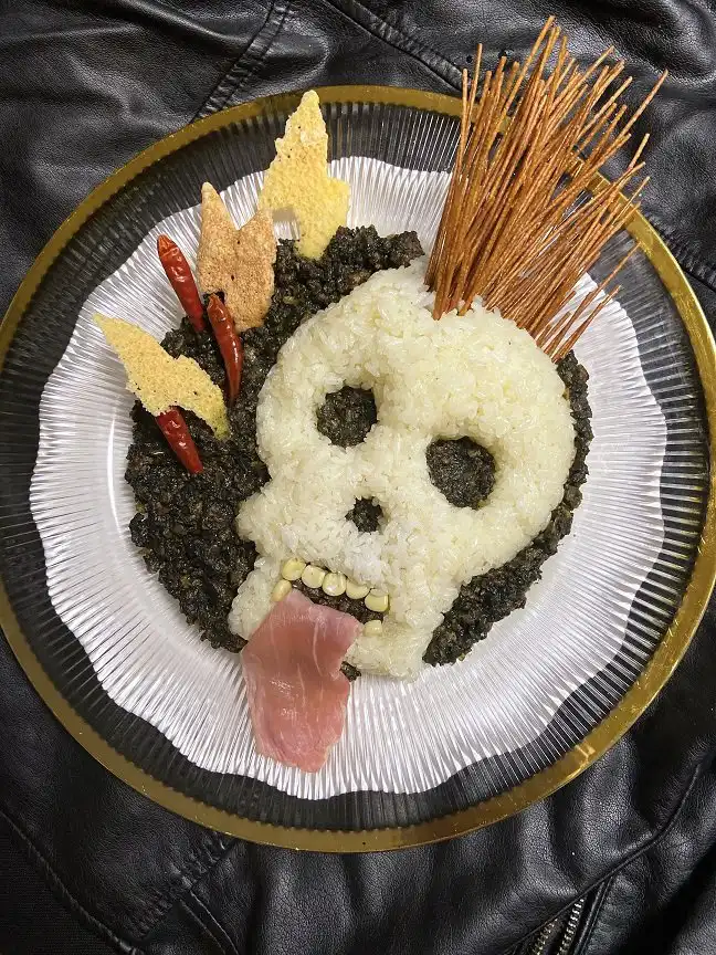 イカスミカレー&オリーブオイルご飯