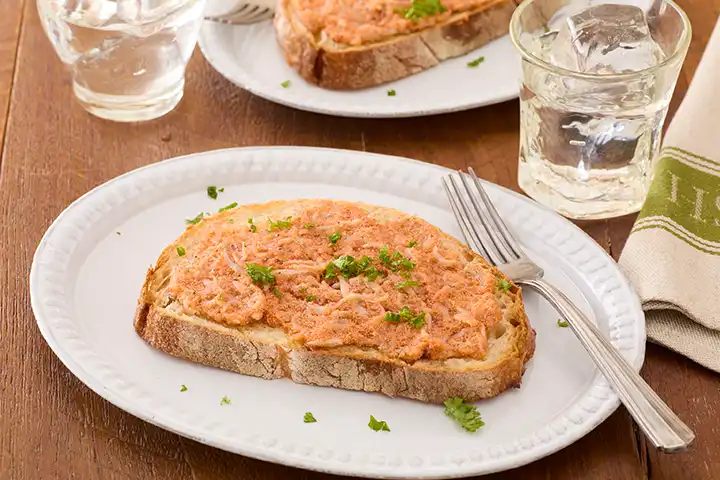 明太子としらすのカンパーニュ